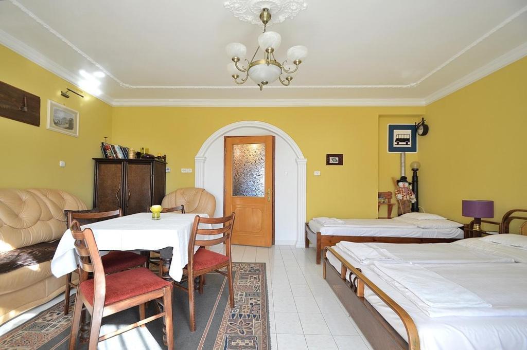 Nora Haz Hajduszoboszlo Hotel Luaran gambar