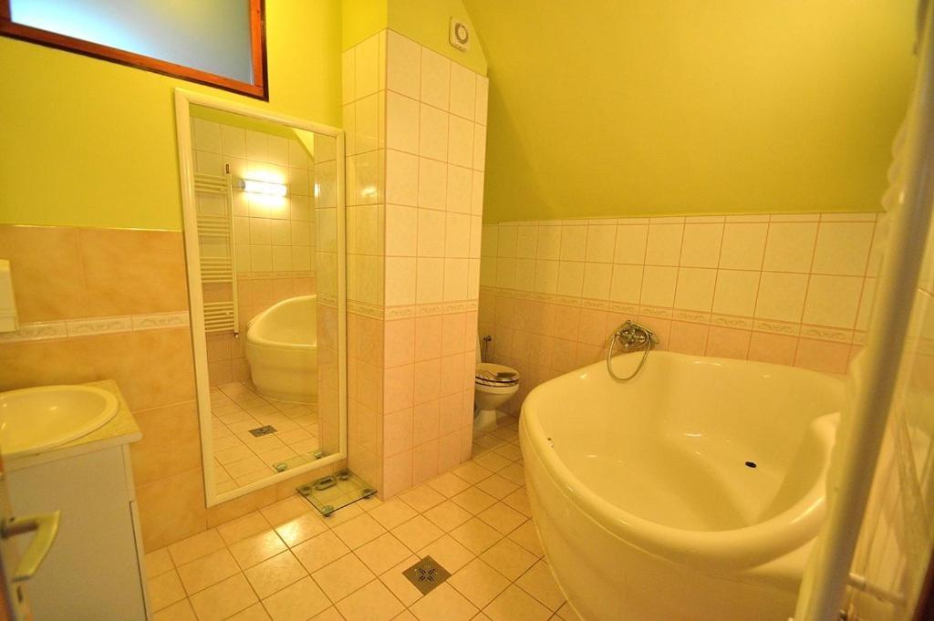 Nora Haz Hajduszoboszlo Hotel Luaran gambar