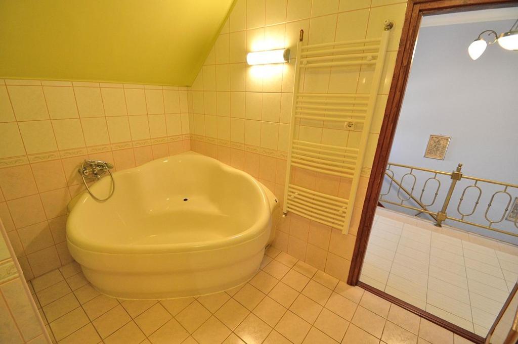 Nora Haz Hajduszoboszlo Hotel Luaran gambar